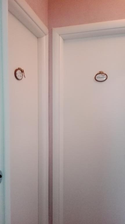 Отель Il Cortile Friendly House Боргоманеро Экстерьер фото